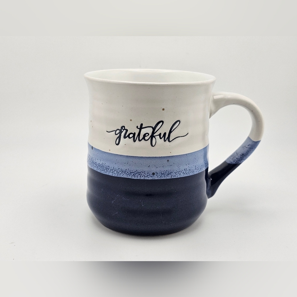 Dowan Dining Coffee Mug Grateful 18 oz Blue Farmhouse Cottage Country Sturdy Cup